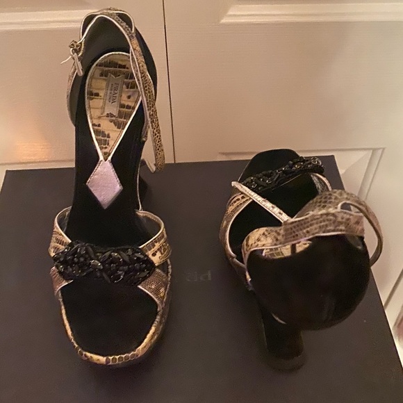 Prada wedges - Picture 3 of 7